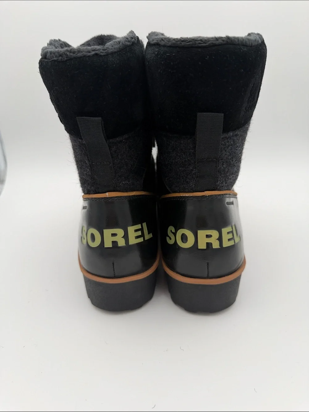 Sorel Tivoli Women’s Winter Boots Black Felt Fleece Lining Weather Snow 8.5 Warm